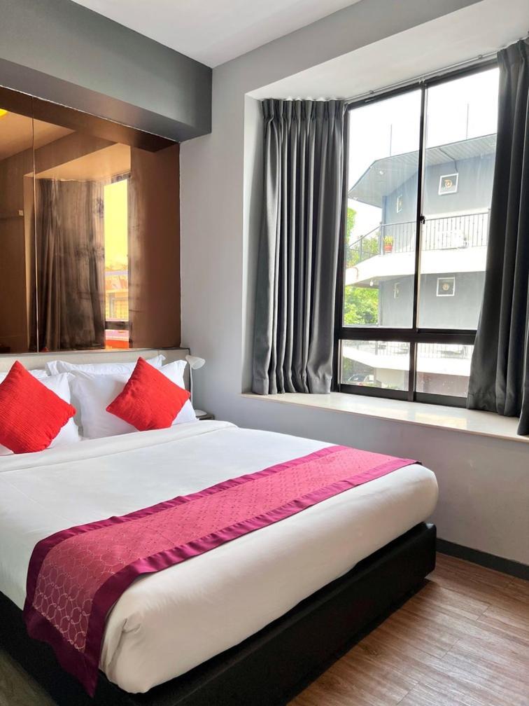 Bayu 23 Hotel Kota Kinabalu Esterno foto